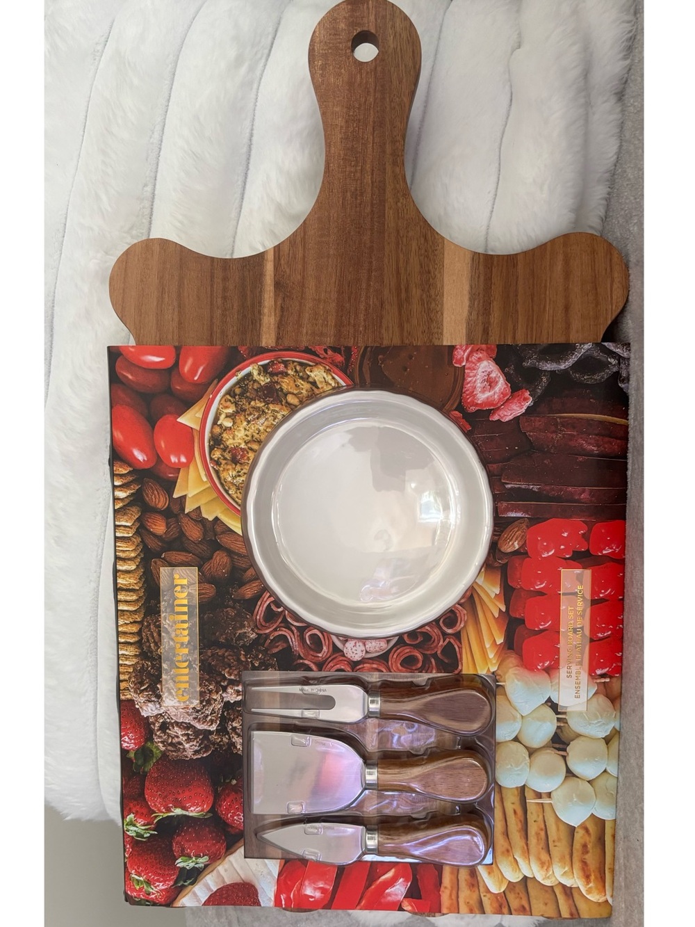 Entertainer Acacia Wood Charcuterie Board Set w/ Bowl & Cheese Knives NIB 🧀🔪